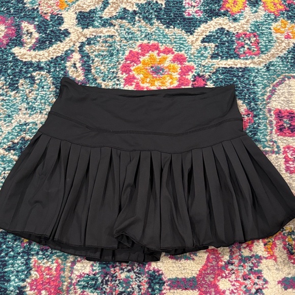 Pants - GOLD HINGE SKIRT • SIZE MEDIUM • GREAT CONDITION • MAKE OFFERS